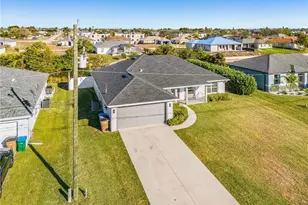 3509 SW 8th Ct, Cape Coral, FL 33914 - Photo 3