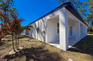 3106 Myra Ln, Labelle, FL 33935 - Photo 7