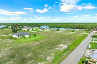 4632 NW 34th St, Cape Coral, FL 33993 - Photo 5