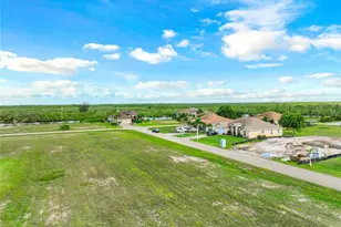 4632 NW 34th St, Cape Coral, FL 33993 - Photo 17