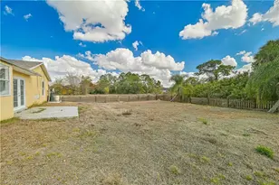 3501 38th St SW, Lehigh Acres, FL 33976 - Photo 3