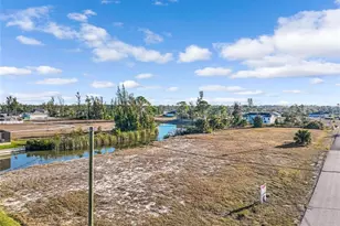 2027 NE 34th Terrace, Cape Coral, FL 33909 - Photo 11