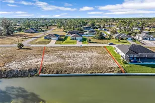 2027 NE 34th Terrace, Cape Coral, FL 33909 - Photo 5