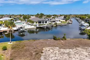 5010 Saxony Ct, Cape Coral, FL 33904 - Photo 9