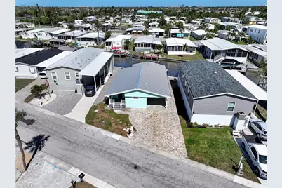 11330 Cypress Ln, Fort Myers Beach, FL 33931 - Photo 17