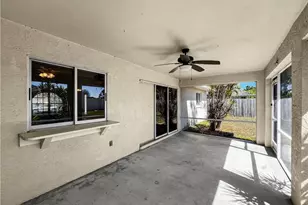 208 SE 17th St, Cape Coral, FL 33990 - Photo 29