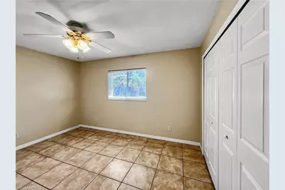 208 SE 17th St, Cape Coral, FL 33990 - Photo 13