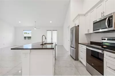 2725 SW Embers Ter, Cape Coral, FL 33991 - Photo 9