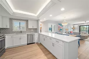 1919 Olde Middle Gulf Dr, Sanibel, FL 33957 - Photo 13