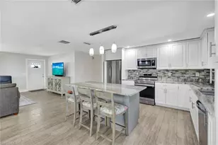 3210 King St, Fort Myers, FL 33916 - Photo 7