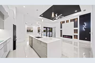 2711 Van Buren Pkwy, Cape Coral, FL 33993 - Photo 23