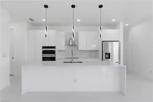 401 NW 25th Ave, Cape Coral, FL 33993 - Photo 9