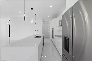 401 NW 25th Ave, Cape Coral, FL 33993 - Photo 11