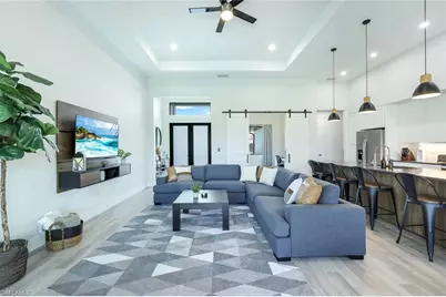 1510 NW 4th St, Cape Coral, FL 33993 - Photo 5