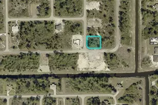 467 Zimmerman Ave, Lehigh Acres, FL 33974 - Photo 3