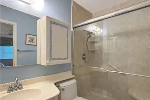 1232 Haddington Cir, Sun City Center, FL 33573 - Photo 23