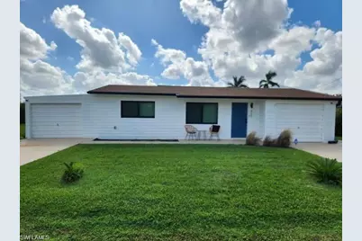 421 Cross St, North Fort Myers, FL 33903 - Photo 1