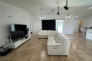 1208 NW 15th Ave, Cape Coral, FL 33993 - Photo 5