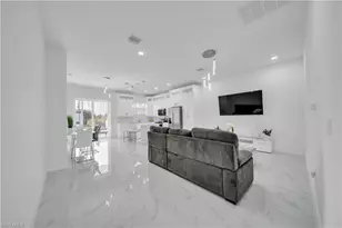 424-426 Grant Blvd, Lehigh Acres, FL 33974 - Photo 9