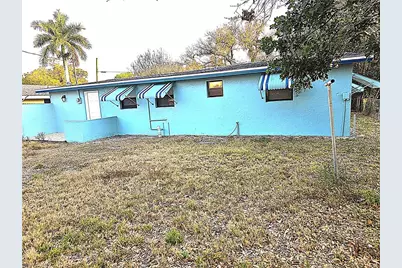 135 Powell Creek Cir, North Fort Myers, FL 33917 - Photo 23