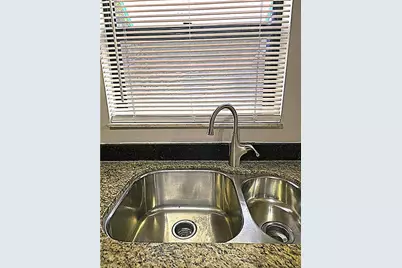 135 Powell Creek Cir, North Fort Myers, FL 33917 - Photo 7