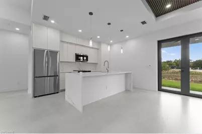 731 Colyer St E, Lehigh Acres, FL 33974 - Photo 5