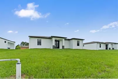731 Colyer St E, Lehigh Acres, FL 33974 - Photo 27