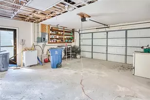 14922 Bonaire Cir, Fort Myers, FL 33908 - Photo 39