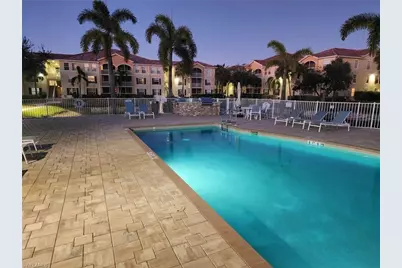 4109 Residence Dr #519, Fort Myers, FL 33901 - Photo 3