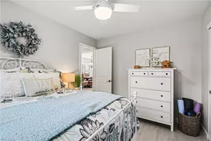 8504 Charter Club Cir, Fort Myers, FL 33919 - Photo 15