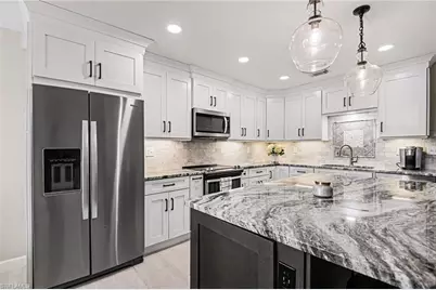 8504 Charter Club Cir #5, Fort Myers, FL 33919 - Photo 5