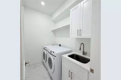 860 Kildare St E, Lehigh Acres, FL 33974 - Photo 21