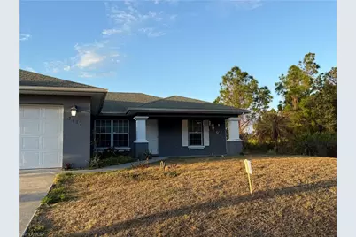 3114 51st St W, Lehigh Acres, FL 33971 - Photo 3