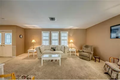 3945 SE 9th Ct, Cape Coral, FL 33904 - Photo 9