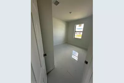 465 Petite Ave, Lehigh Acres, FL 33974 - Photo 5