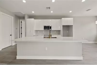 538 Paloma Ave, Lehigh Acres, FL 33974 - Photo 7