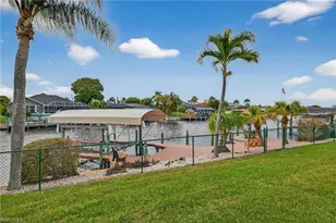 1710 SE 10th Pl, Cape Coral, FL 33990 - Photo 29