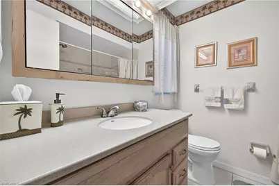 1710 SE 10th Pl, Cape Coral, FL 33990 - Photo 17