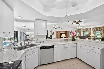 1710 SE 10th Pl, Cape Coral, FL 33990 - Photo 13