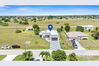 2027 NE 18th St, Cape Coral, FL 33909 - Photo 7