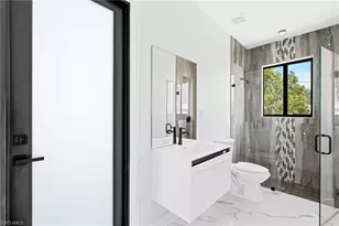 2027 NE 18th St, Cape Coral, FL 33909 - Photo 33