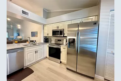 9610 Victoria Ln #D302, Naples, FL 34109 - Photo 11