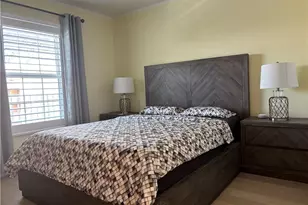 9610 Victoria Ln, Naples, FL 34109 - Photo 21