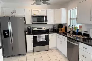 12213 De Moya Dr, Fort Myers, FL 33905 - Photo 3