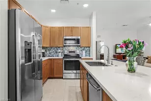 28105 Mandolin Ct, Bonita Springs, FL 34135 - Photo 9