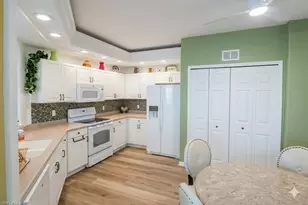 9653 Hemingway Ln, Fort Myers, FL 33913 - Photo 3