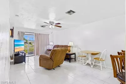 4407 SW 7th Pl #4, Cape Coral, FL 33914 - Photo 3