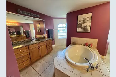 42 NE 13th Ave, Cape Coral, FL 33909 - Photo 35