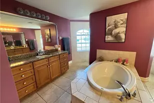 42 NE 13th Ave, Cape Coral, FL 33909 - Photo 35