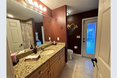 42 NE 13th Ave, Cape Coral, FL 33909 - Photo 19
